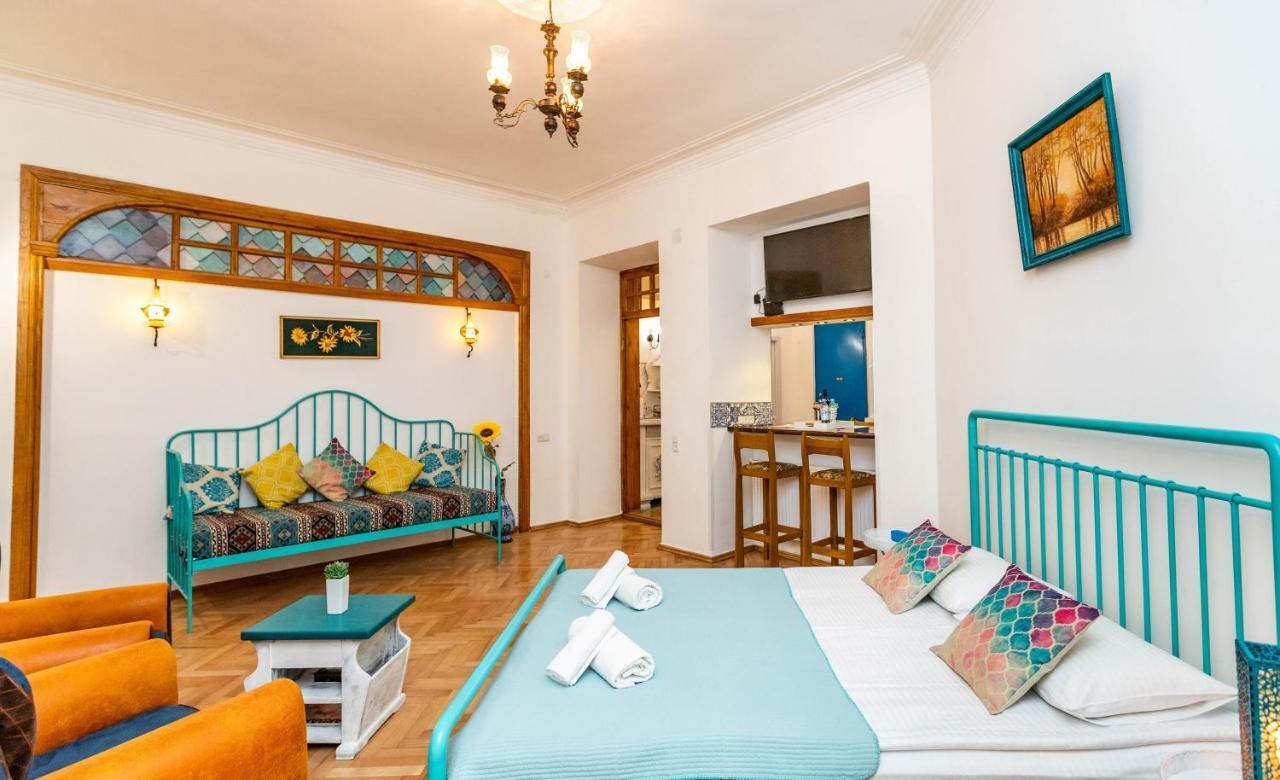 ★ Blue Door Rhapsody ★ - Special Stay In Old Town! Tbilisi Eksteriør billede